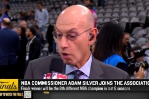 萧华:近8年将有8支不同的球队夺冠 这是NBA篮球的新时代!